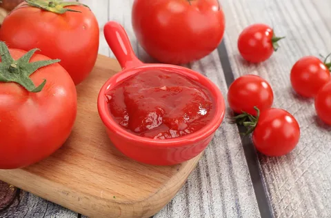 تصویر 2 از رب گوجه فرنگی ارزان غلظت اقتصادی بسته بندی ساده